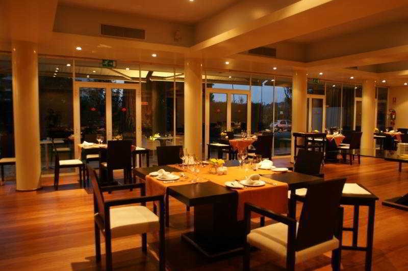 วิลลา การ์เดน บราก้า Hotel บรากา ร้านอาหาร รูปภาพ